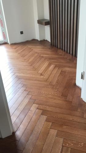 Oak-Herringbone-Ice-Brown-Baliksirti-Parke (1)