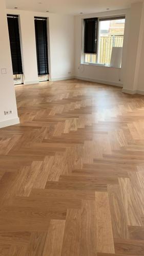 Oak-Herringbone-Ice-Brown-Baliksirti-naturel