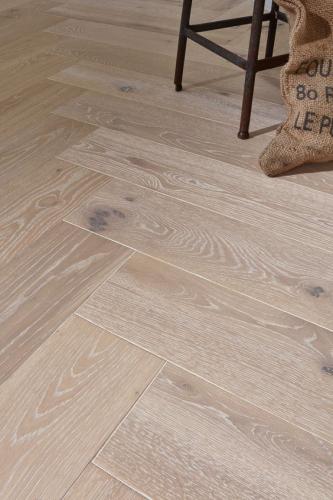 Oak-Herringbone-White-Wash-Oil
